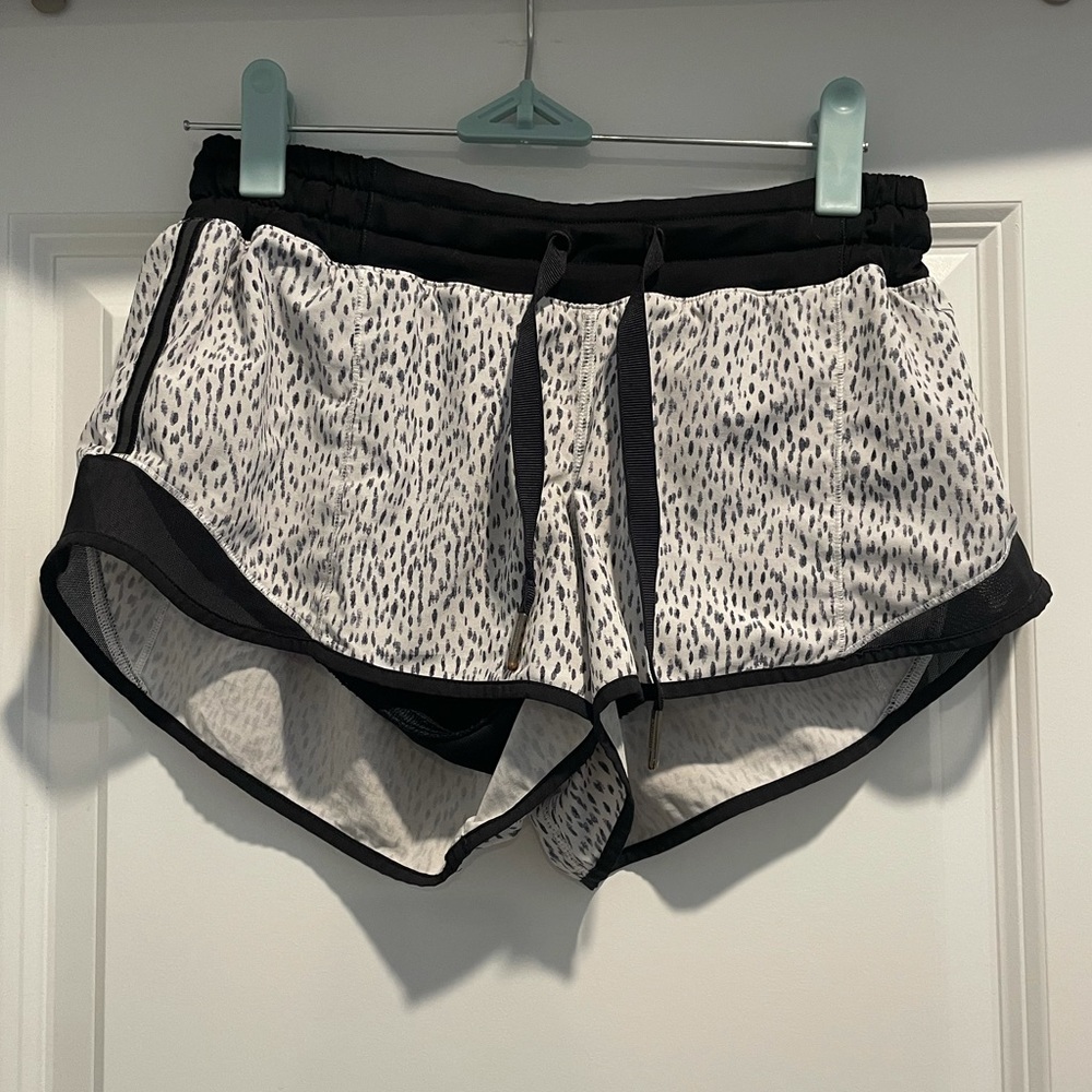 Lululemon hotty hots